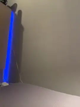 Bennyben8604 online show from April 2026 12:33:02 AM