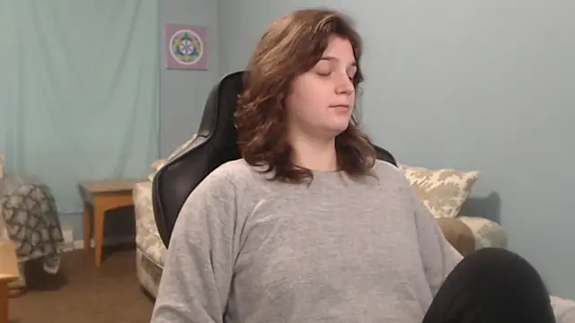 Snapshot of TreeJeanne chatting on December 2024 05:00:02 PM TreeJeanne online show from December 2024 05:00:02 PM