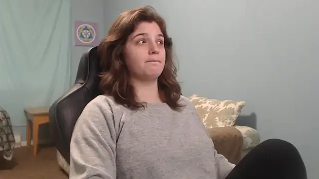 Snapshot of TreeJeanne chatting on December 2024 09:08:01 PM TreeJeanne online show from December 2024 09:08:01 PM