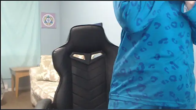 Snapshot of TreeJeanne chatting on December 2024 05:57:02 PM TreeJeanne online show from December 2024 05:57:02 PM