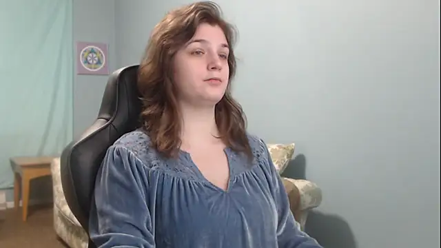 Snapshot of TreeJeanne chatting on January 2025 08:33:02 PM TreeJeanne online show from January 2025 08:33:02 PM