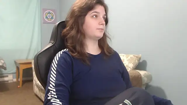 Snapshot of TreeJeanne chatting on January 2025 09:36:01 PM TreeJeanne online show from January 2025 09:36:01 PM