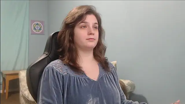 Snapshot of TreeJeanne chatting on January 2025 01:03:02 PM TreeJeanne online show from January 2025 01:03:02 PM