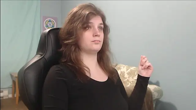 Snapshot of TreeJeanne chatting on January 2025 03:36:02 PM TreeJeanne online show from January 2025 03:36:02 PM