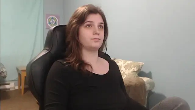 Snapshot of TreeJeanne chatting on January 2025 05:35:01 PM TreeJeanne online show from January 2025 05:35:01 PM