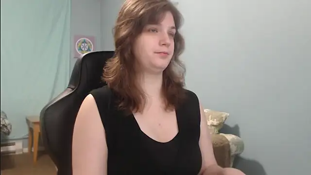 Snapshot of TreeJeanne chatting on January 2025 01:23:02 PM TreeJeanne online show from January 2025 01:23:02 PM