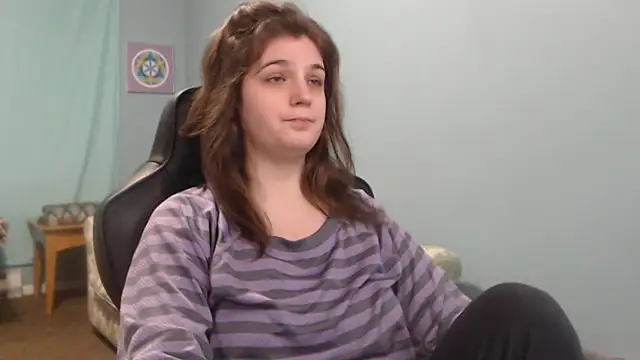 Snapshot of TreeJeanne chatting on February 2025 12:52:02 PM TreeJeanne online show from February 2025 12:52:02 PM