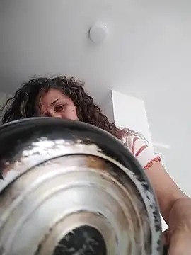 Alma Sexyy online show from September 2025 03:50:01 PM