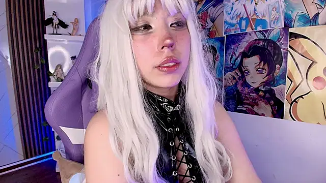 Snapshot of Purplee_Baby chatting on October 2025 09:48:01 PM Purplee Baby online show from October 2025 09:48:01 PM