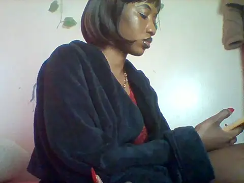 Snapshot of Queeen_model chatting on June 2026 12:53:02 PM Queeen model online show from June 2026 12:53:02 PM