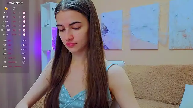 AstoriyaNight online show from November 2025 05:07:01 AM