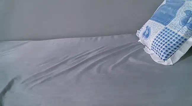 femaqueen online show from March 2025 05:01:02 AM