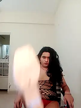 sexyindianbitchlilly online show from May 2026 08:01:01 AM