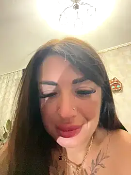 RuslanaXX online show from December 2025 01:56:02 AM