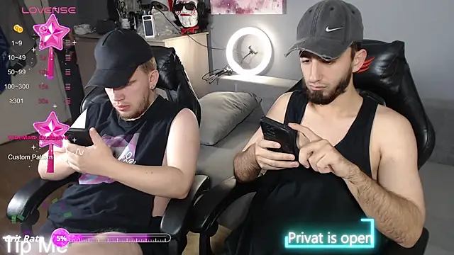 mikienn online show from October 2025 10:27:01 AM