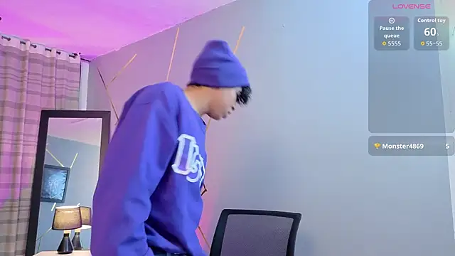 Noah Smith04 online show from October 2025 12:40:02 PM