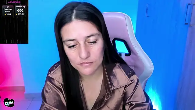 Saskyaa online show from February 2026 03:47:01 AM