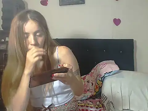 valerivegass online show from October 2025 08:27:02 PM