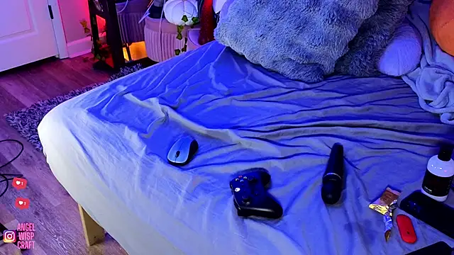 Angel-Lewd-Cake online show from February 2025 09:37:01 AM