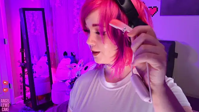 Angel-Lewd-Cake online show from July 2026 01:45:01 AM