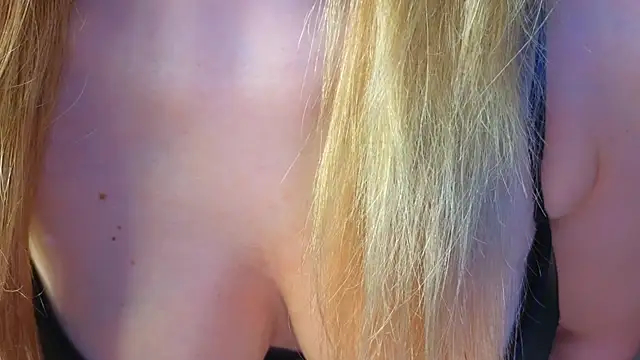 Lina-hill online show from January 2025 12:41:02 PM