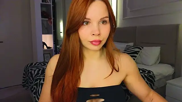 Lina-hill online show from May 2026 10:11:01 AM