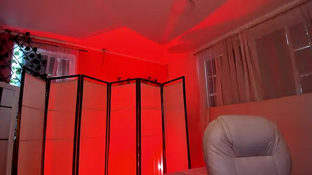 your khloe online show from October 2025 01:13:01 PM