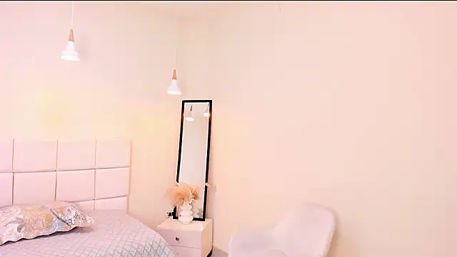 your khloe online show from February 2026 01:44:02 PM