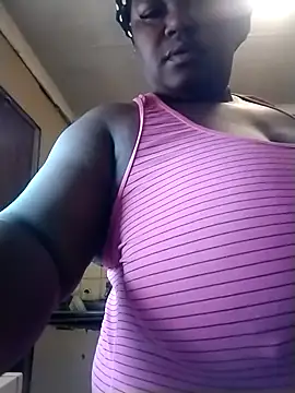 MATUREBUSSTY online show from October 2025 05:30:01 AM