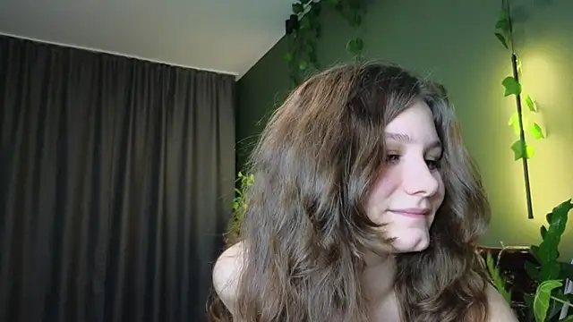 Charlotte wow online show from December 2024 08:03:02 PM