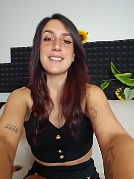 Stefania PT online show from April 2026 10:26:01 AM