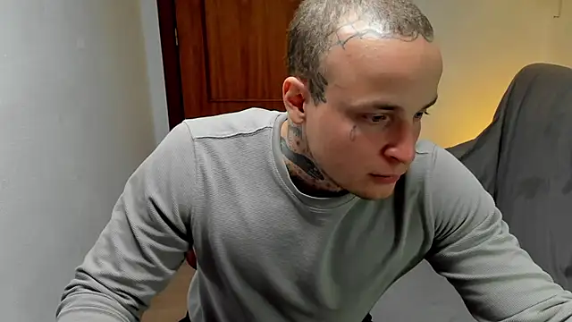 layneinchains online show from April 2026 01:04:02 PM