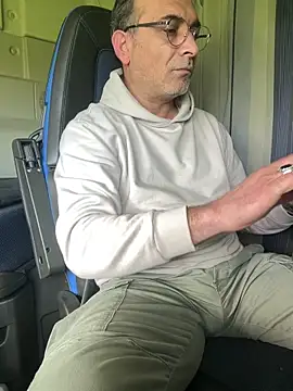 dzhakar online show from April 2026 10:27:01 AM