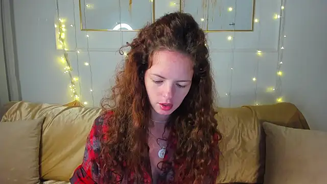 RubyAttwood online show from October 2025 02:26:02 PM