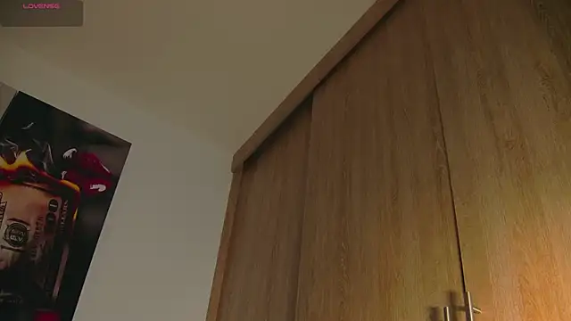 aidaadams online show from September 2025 09:33:02 AM