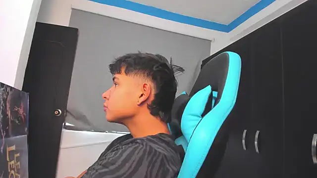 Bray Kevin online show from October 2025 05:14:01 PM