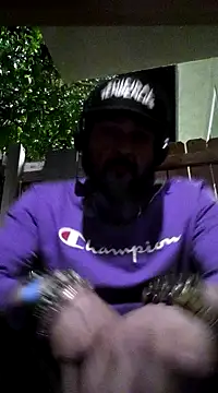 Snapshot of MrDickUdown24_7 chatting on January 2025 07:14:02 AM MrDickUdown24 7 online show from January 2025 07:14:02 AM