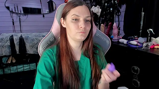 Stroynyash online show from April 2026 06:56:02 PM