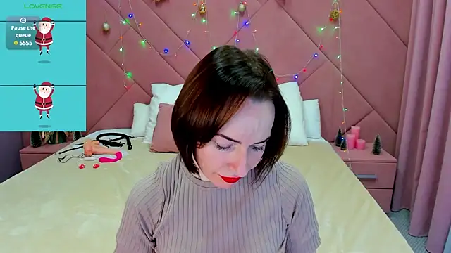 Jaqueline Richardson online show from December 2024 09:06:02 AM