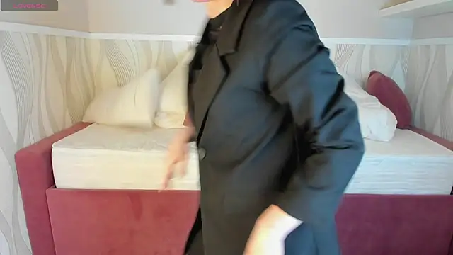 Jaqueline Richardson online show from February 2025 08:37:02 AM