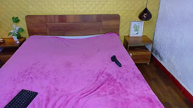 Mrs booty online show from February 2025 05:19:02 PM