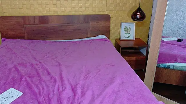 Mrs booty online show from March 2025 05:33:01 PM