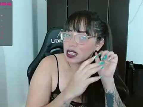 natashasmithe online show from January 2025 04:44:01 AM