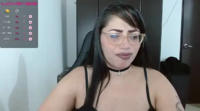 natashasmithe online show from January 2025 12:27:01 AM