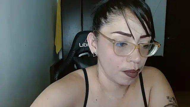 natashasmithe online show from February 2025 01:58:01 AM