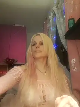 Snapshot of Angeldevilus chatting on December 2024 12:18:01 AM Angeldevilus online show from December 2024 12:18:01 AM