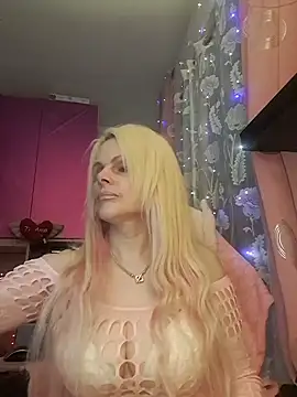 Snapshot of Angeldevilus chatting on December 2024 01:15:02 AM Angeldevilus online show from December 2024 01:15:02 AM