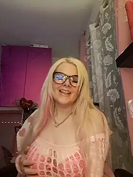Snapshot of Angeldevilus chatting on January 2025 06:02:01 PM Angeldevilus online show from January 2025 06:02:01 PM