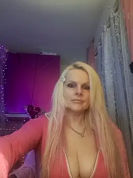 Snapshot of Angeldevilus chatting on February 2025 12:17:01 AM Angeldevilus online show from February 2025 12:17:01 AM