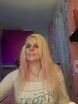 Snapshot of Angeldevilus chatting on March 2025 11:04:02 PM Angeldevilus online show from March 2025 11:04:02 PM